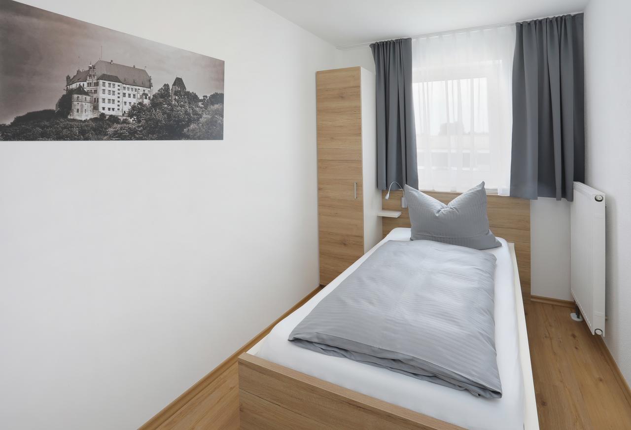 Easy Sleep Apartmenthotel Ergolding Eksteriør billede